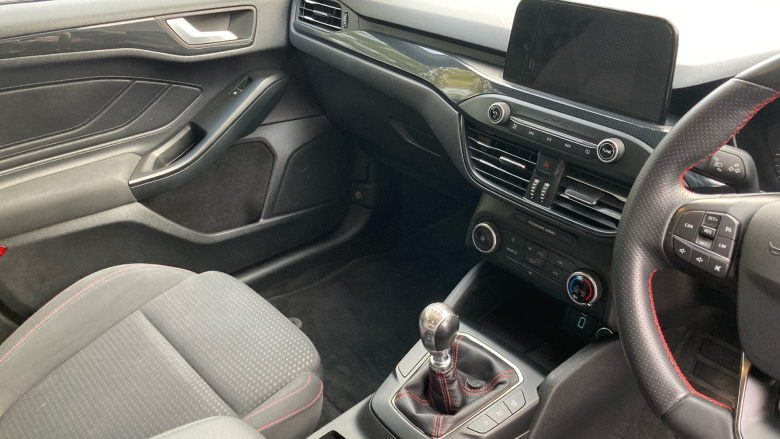 Ford Focus 1.0 EcoBoost 125 ST-Line 5dr Petrol Hatchback